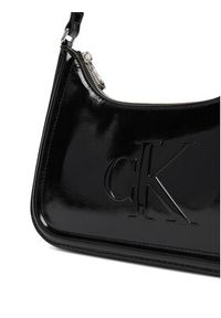 Calvin Klein Torebka Bold Ck Metallic Shoulder Bag LV04F3332G Czarny. Kolor: czarny. Materiał: skórzane #5