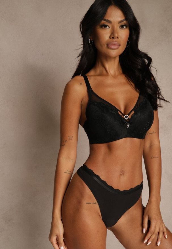 Renee - Czarny Biustonosz z Koronki z Sercem z Cyrkonii Adrievianna. Kolor: czarny. Materiał: koronka. Wzór: koronka