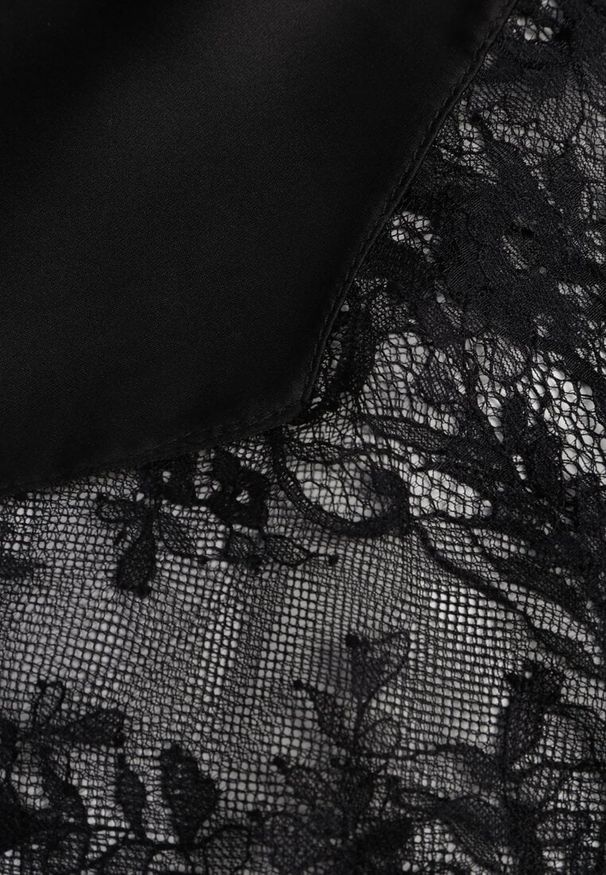 Renee - Czarna Koktajlowa Spódnica z Satyny z Koronką Avelori. Kolor: czarny. Materiał: koronka, satyna. Wzór: koronka. Styl: wizytowy