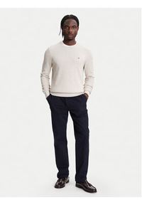 TOMMY HILFIGER - Tommy Hilfiger Sweter Essential MW0MW36347 Beżowy Regular Fit. Kolor: beżowy. Materiał: bawełna #3