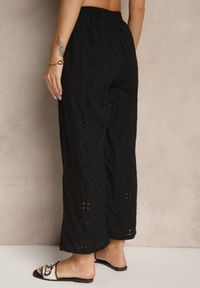 Renee - Czarne Spodnie High Waist z Bawełnianej Tkaniny Zdobionej Haftem Mevirona. Okazja: na co dzień. Stan: podwyższony. Kolor: czarny. Materiał: bawełna, tkanina. Wzór: haft, aplikacja. Styl: casual, elegancki #4