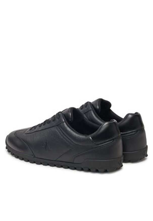 Calvin Klein Jeans Sneakersy YM0YM01191 Czarny. Kolor: czarny. Materiał: skóra
