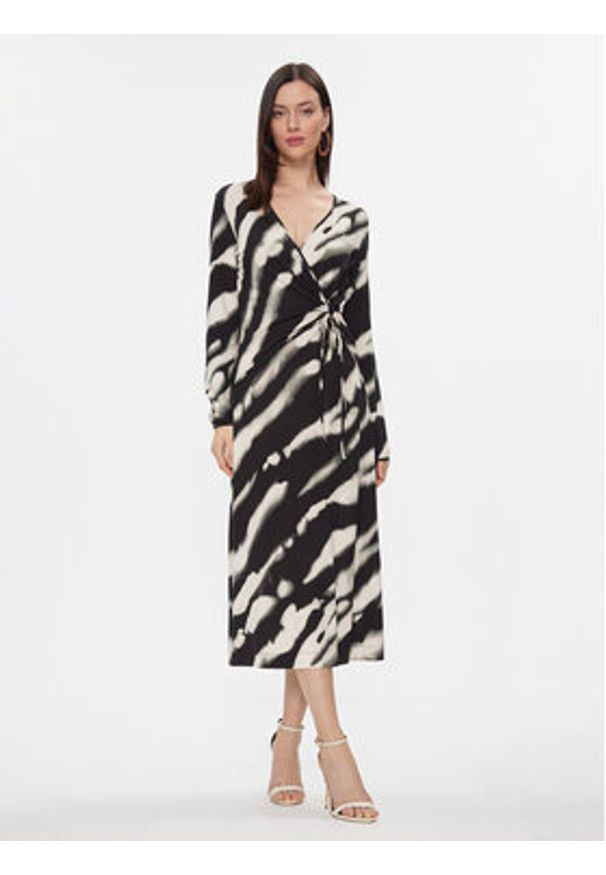 Weekend Max Mara Sukienka codzienna Staffa 2415621061 Czarny Regular Fit. Okazja: na co dzień. Kolor: czarny. Materiał: wiskoza. Typ sukienki: proste. Styl: casual