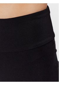 CMP Spodnie capri 32D8566 Czarny Slim Fit. Kolor: czarny. Materiał: syntetyk
