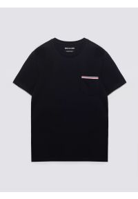 Big-Star - Koszulka męska z kieszonką czarna Toms 906. Okazja: na co dzień. Kolor: czarny. Materiał: dzianina, bawełna. Wzór: aplikacja. Styl: casual, klasyczny #1