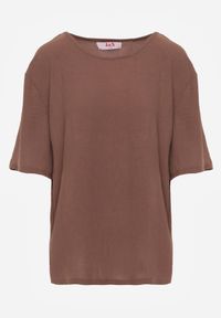 Born2be - Brązowy Minimalistyczny T-shirt z Teksturowanej Tkaniny z Bawełną Shinost. Okazja: na co dzień, do pracy. Kolekcja: plus size. Kolor: brązowy. Materiał: tkanina, bawełna. Styl: casual #3