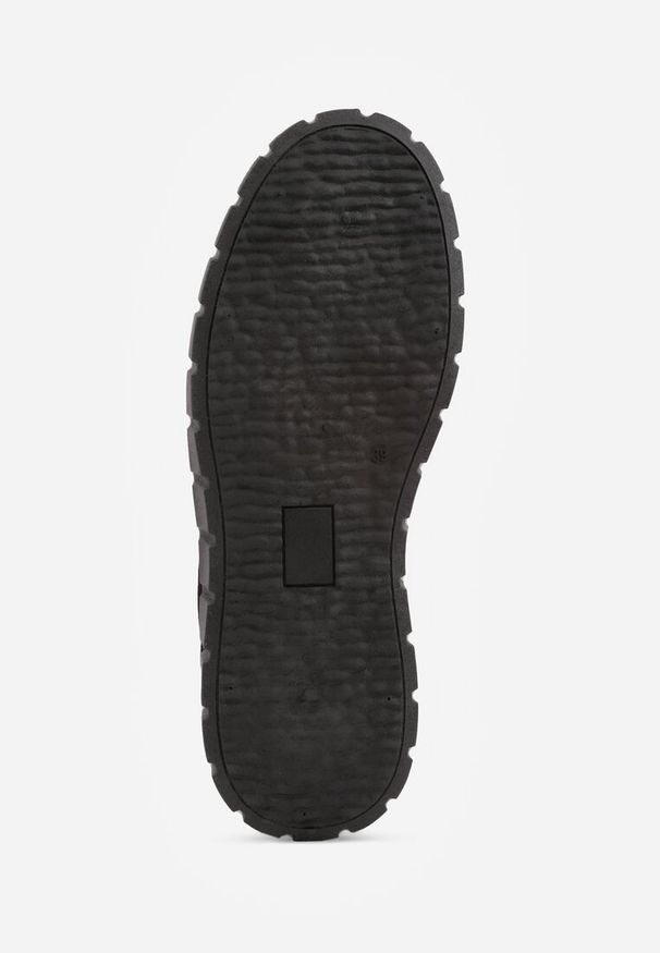 Renee - Czarne Sneakersy Vices na Platformie z Ozdobą i Napisem Leawen. Okazja: na co dzień. Kolor: czarny. Materiał: jeans. Wzór: napisy, aplikacja. Obcas: na platformie