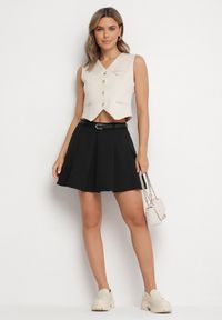 Born2be - Czarna Spódnica Rozkloszowana z Paskiem i Podszewką Imitującą Szorty Rasllia. Okazja: na co dzień. Kolor: czarny. Styl: klasyczny, elegancki, casual #6