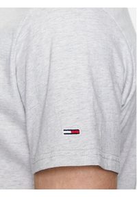 Tommy Jeans T-Shirt Essential DM0DM16405 Szary Regular Fit. Kolor: szary. Materiał: bawełna #3