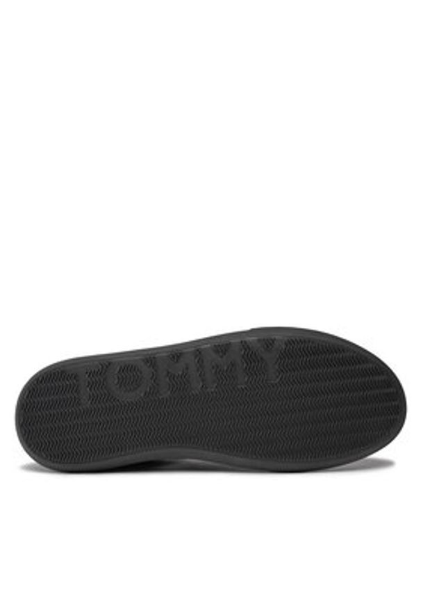 TOMMY HILFIGER - Tommy Hilfiger Sneakersy Essential Leather Cupsole FM0FM04921 Czarny. Kolor: czarny. Materiał: skóra