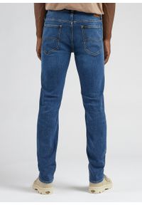 Lee - LEE DAREN ZIP FLY MĘSKIE SPODNIE JEANSOWE MID WORN KAHUNA L707NLC07 112328504. Okazja: na co dzień. Sezon: lato. Styl: klasyczny, casual #4