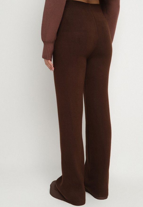 Born2be - Brązowe Ocieplane Spodnie Dzianinowe o Szerokim Kroju Miorea. Okazja: na spacer. Kolor: brązowy. Materiał: dzianina