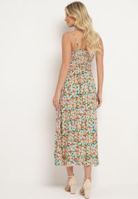 Born2be - Zielono-Pomarańczowa Bawełniana Sukienka na Ramiączkach z Kopertowym Dekoltem i Asymetrycznym Rozcięciem Xiloa. Okazja: na co dzień. Typ kołnierza: dekolt kopertowy. Kolor: zielony. Materiał: bawełna. Długość rękawa: na ramiączkach. Wzór: aplikacja. Typ sukienki: kopertowe, asymetryczne. Styl: casual #4