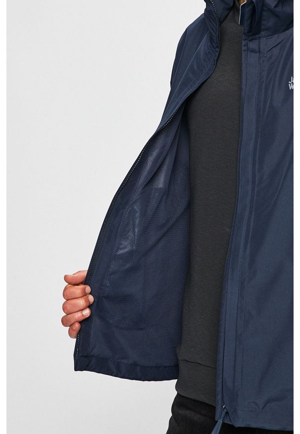 Jack Wolfskin - Kurtka. Okazja: na co dzień. Typ kołnierza: kaptur. Kolor: niebieski. Materiał: materiał. Wzór: gładki. Styl: casual