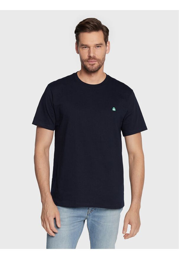 United Colors of Benetton - United Colors Of Benetton T-Shirt 3MI5J1AF7 Granatowy Regular Fit. Kolor: niebieski. Materiał: bawełna