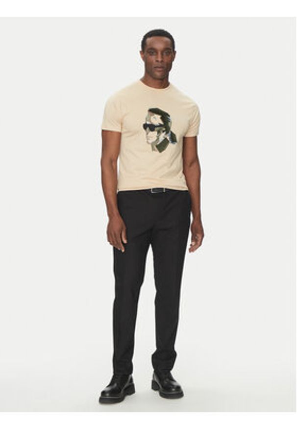 Karl Lagerfeld - KARL LAGERFELD T-Shirt 755067 552241 Beżowy Regular Fit. Typ kołnierza: dekolt w karo. Kolor: beżowy. Materiał: bawełna