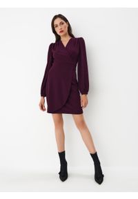 Mohito - Kopertowa sukienka mini - Fioletowy. Kolor: fioletowy. Typ sukienki: kopertowe. Długość: mini #2