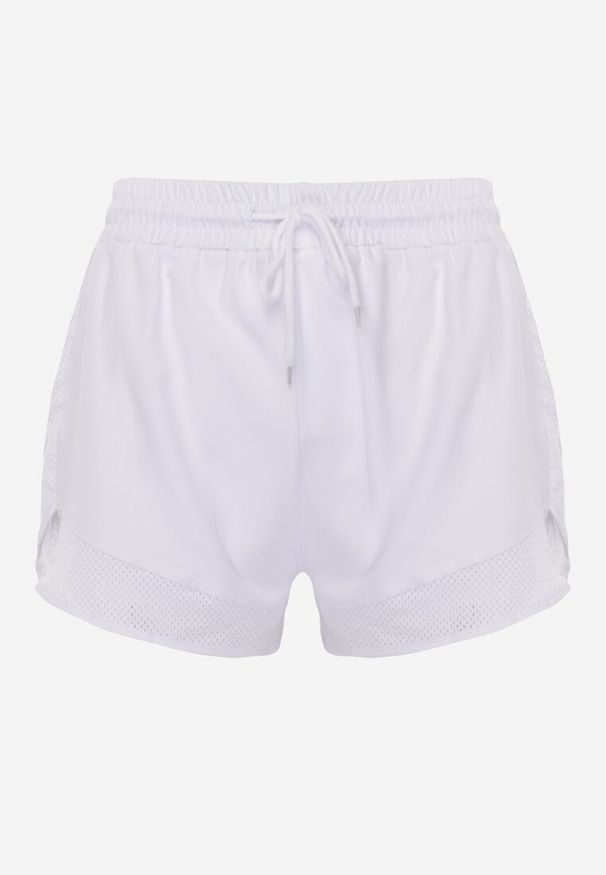 Renee - Białe Szorty w Sportowym Stylu z Siateczką i Podszewką Elishka. Okazja: na spacer, na co dzień. Kolor: biały. Styl: sportowy