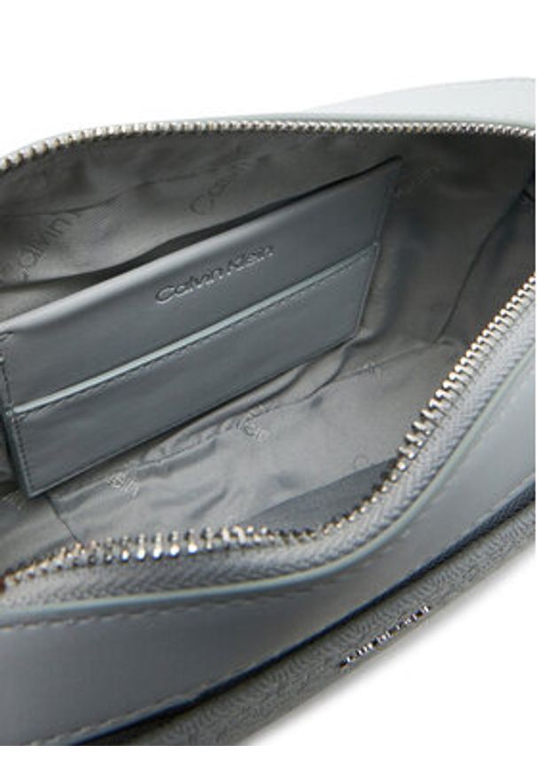 Calvin Klein Torebka Ck Must Conv Camera Bag_Mono K60K613021 Szary. Kolor: szary. Materiał: skórzane