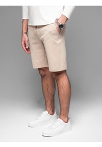 Ombre Clothing - Casualowe szorty męskie SLIM FIT z dzianiny żakardowej – beżowe V2. Okazja: na co dzień. Kolor: beżowy. Materiał: żakard, dzianina. Styl: casual #5