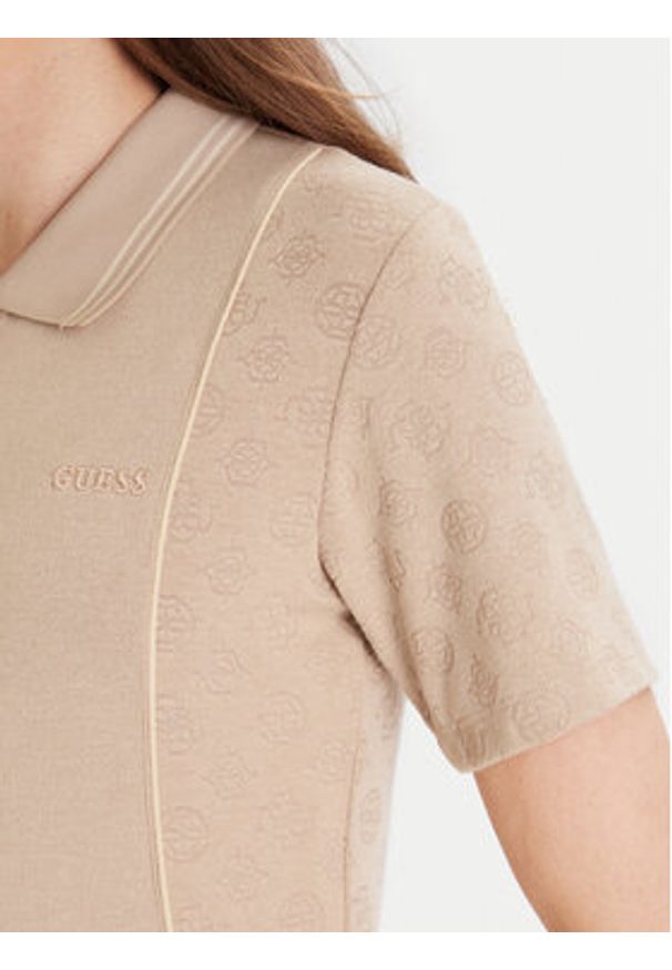 Guess Sukienka dzianinowa V5YK00 KCX12 Beżowy Regular Fit. Kolor: beżowy. Materiał: wiskoza