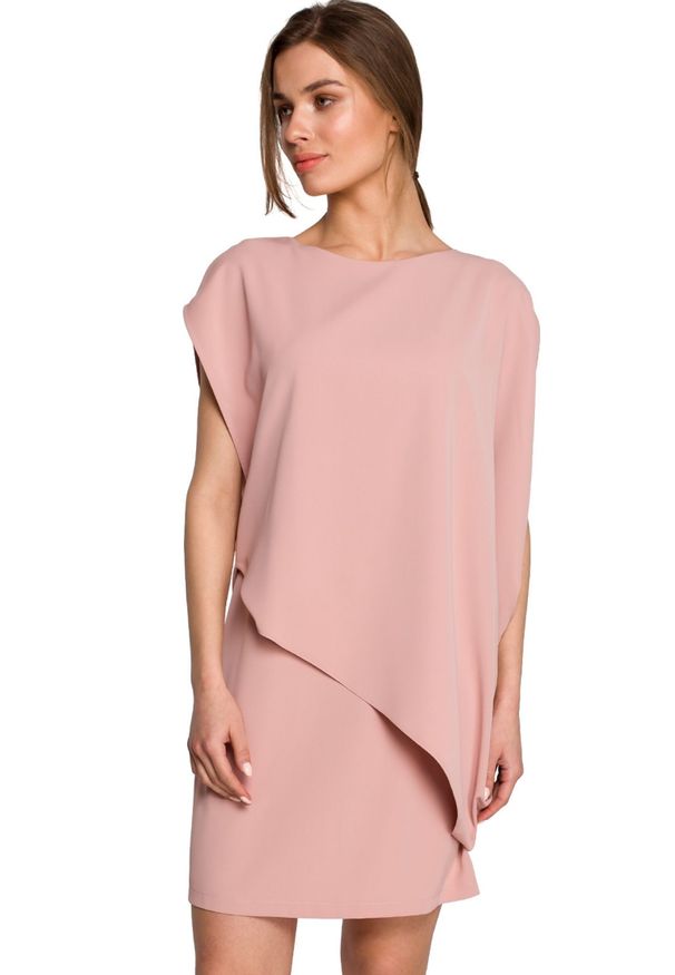 Style - Prosta sukienka warstwowa z asymetryczną falbaną różowa. Kolor: różowy. Materiał: tkanina, elastan. Typ sukienki: proste, asymetryczne