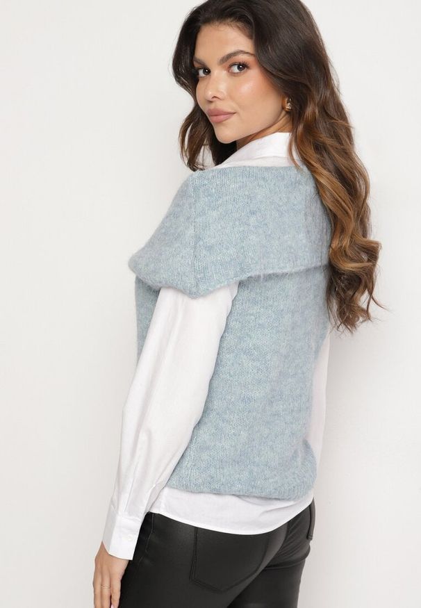 Born2be - Niebieska Dzianinowa Bluzka Top z Hiszpańskim Dekoltem z Wełną Inathiel. Okazja: na co dzień. Kolor: niebieski. Materiał: dzianina, wełna. Styl: casual, elegancki