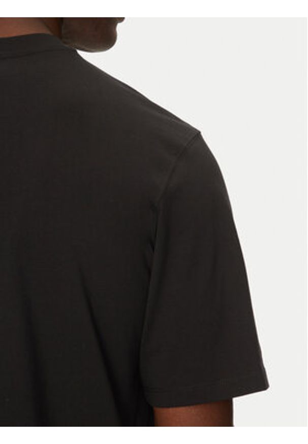 Jack & Jones T-Shirt Pacer Photo 12273775 Czarny Relaxed Fit. Kolor: czarny. Materiał: bawełna