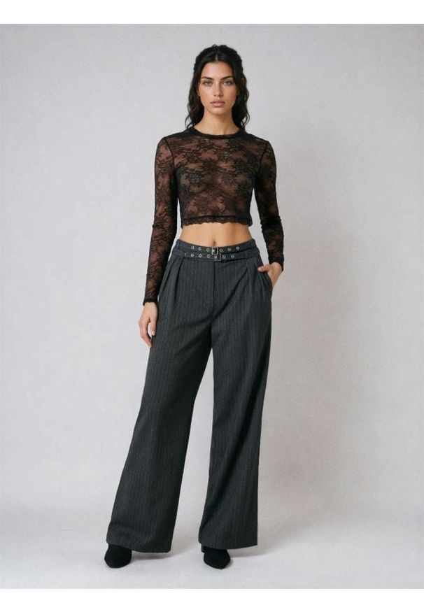 Sinsay - Spodnie wide leg z paskiem - szary. Kolor: szary