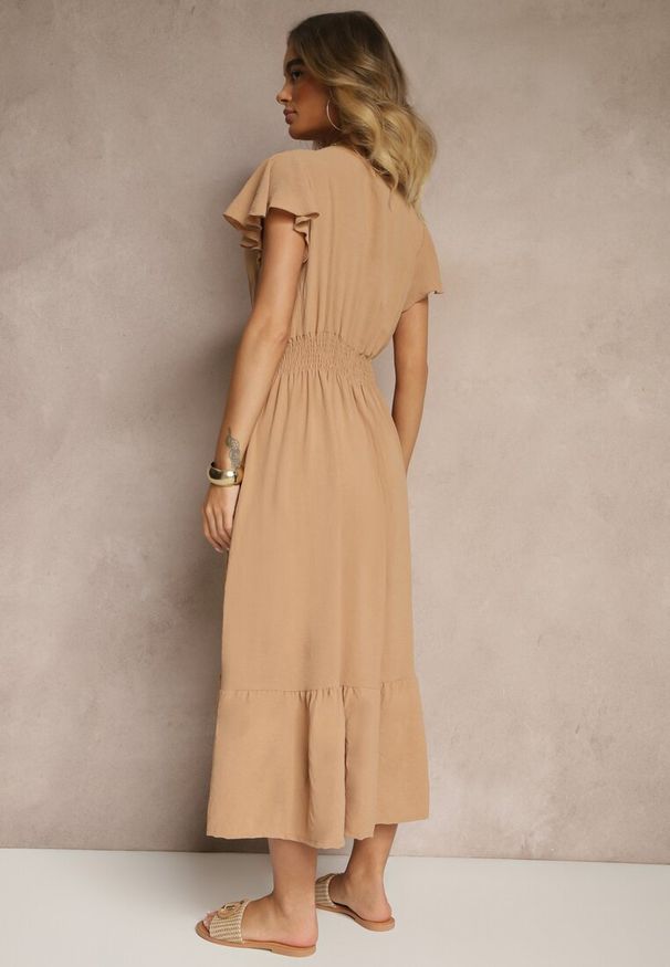 Renee - Beżowa Kopertowa Sukienka o Rozkloszowanym Fasonie z Gumką w Talii Reivione. Okazja: na co dzień. Typ kołnierza: dekolt w serek. Kolor: beżowy. Materiał: materiał. Typ sukienki: kopertowe. Styl: casual, klasyczny