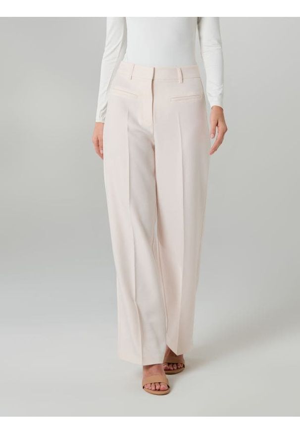Sinsay - Spodnie wide leg - kremowy. Kolor: kremowy
