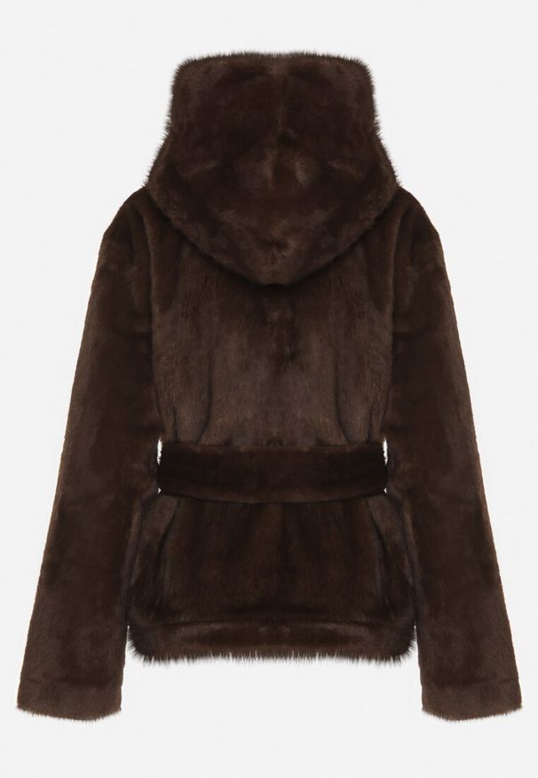 Born2be - Brązowa Kurtka Futerko z Kapturem i Wiązanym Paskiem Zetara. Okazja: na spacer, na co dzień. Typ kołnierza: kaptur. Kolor: brązowy. Materiał: futro. Styl: casual, klasyczny