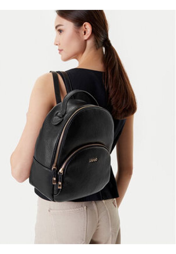 Liu Jo Plecak Ecs M Backpack AF5157 E0027 Czarny. Kolor: czarny. Materiał: skóra