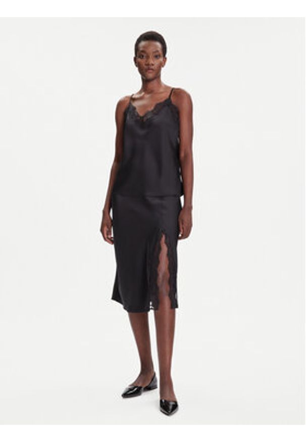 Calvin Klein Top LV044C101G Czarny Regular Fit. Kolor: czarny. Materiał: syntetyk