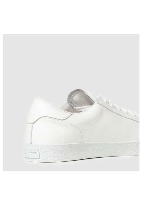DSQUARED2 Białe sneakersy męskie icon forever. Kolor: biały. Materiał: guma, skóra