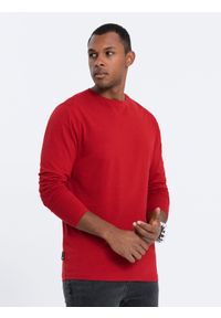 Ombre Clothing - Longsleeve męski BASIC z okrągłym dekoltem - czerwony V5 OM-LSBL-0106 - XXL. Kolor: czerwony. Materiał: materiał, bawełna. Długość rękawa: długi rękaw. Wzór: jednolity, gładki. Styl: klasyczny #1