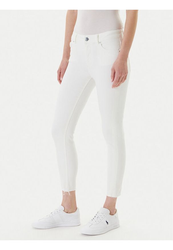 Mustang Jeansy Shelby 1016183 Biały Skinny Fit. Kolor: biały