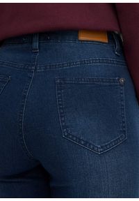 bonprix - Dżinsy ze stretchem, skinny, high waist, cropped. Stan: podwyższony. Kolor: niebieski #3