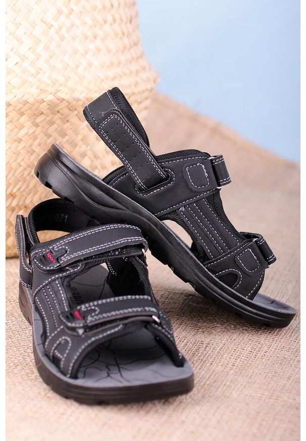 Casu - Czarne sandały na rzepy casu w90071. Zapięcie: rzepy. Kolor: czarny