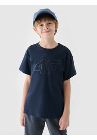 4f - T-shirt z nadrukiem chłopięcy - granatowy. Okazja: na co dzień. Kolor: niebieski. Materiał: jersey, dzianina, bawełna. Wzór: nadruk. Styl: casual, klasyczny, sportowy