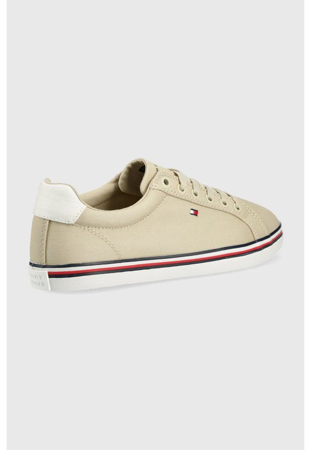 TOMMY HILFIGER - Tommy Hilfiger tenisówki damskie kolor beżowy. Nosek buta: okrągły. Zapięcie: sznurówki. Kolor: beżowy. Materiał: guma. Szerokość cholewki: normalna