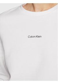 Calvin Klein Bluza Micro Logo K20K205453 Biały Regular Fit. Kolor: biały. Materiał: bawełna, syntetyk #3