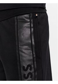 BOSS - Boss Spodnie dresowe Authentic 50510628 Czarny Regular Fit. Kolor: czarny. Materiał: bawełna #5