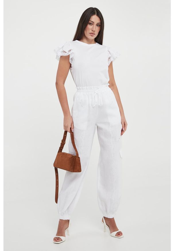 Twinset Milano - T-shirt damski z koronką TWINSET. Materiał: koronka. Wzór: koronka