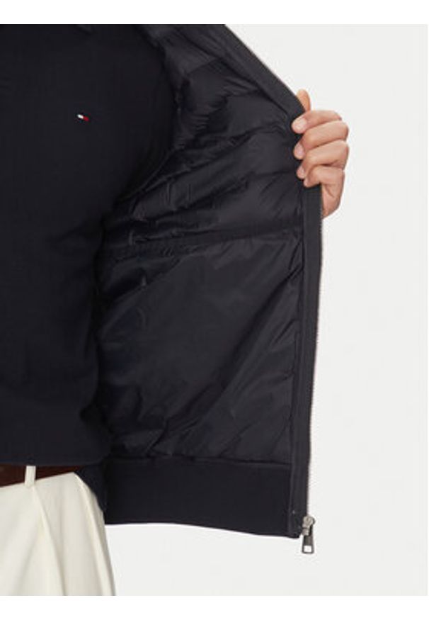 TOMMY HILFIGER - Tommy Hilfiger Kurtka bomber MW0MW38674 Granatowy Regular Fit. Kolor: niebieski. Materiał: bawełna