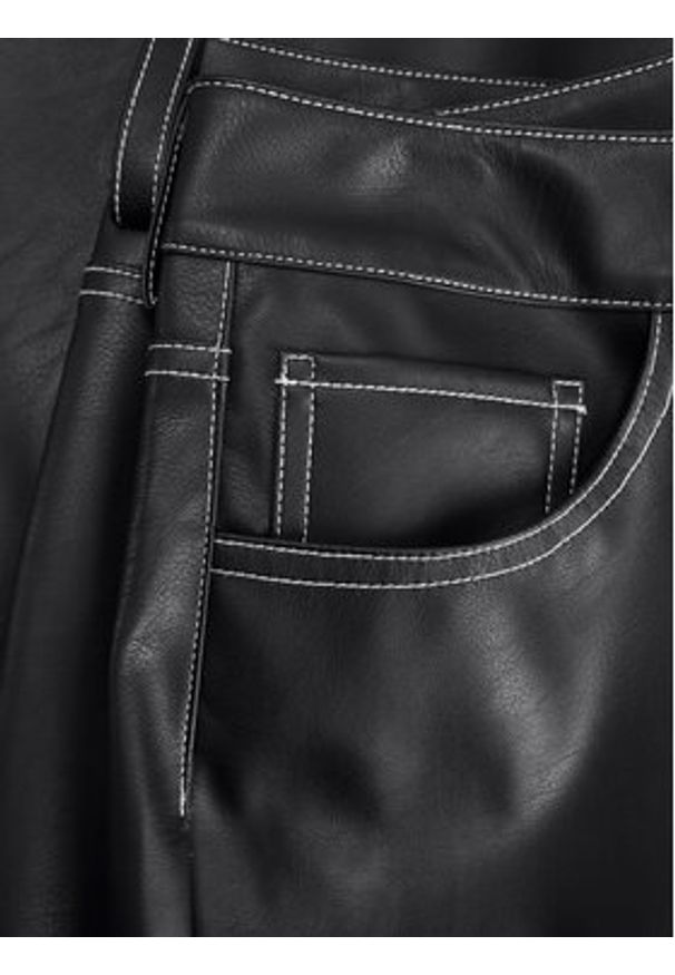 JJXX Spodnie z imitacji skóry Lila 12276595 Czarny Wide Leg. Kolor: czarny. Materiał: skóra