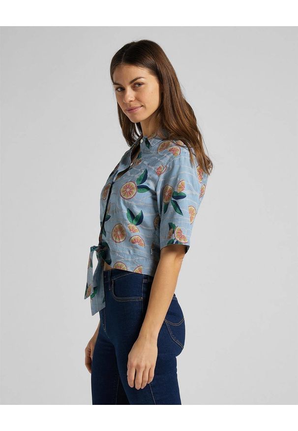 Lee - DAMSKA KOSZULA LEE KNOTTED RESORT SHIRT PISCINE L49XZMQE 112111150