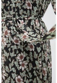 Vero Moda sukienka kolor czarny midi rozkloszowana. Kolor: czarny. Typ sukienki: rozkloszowane. Długość: midi #4