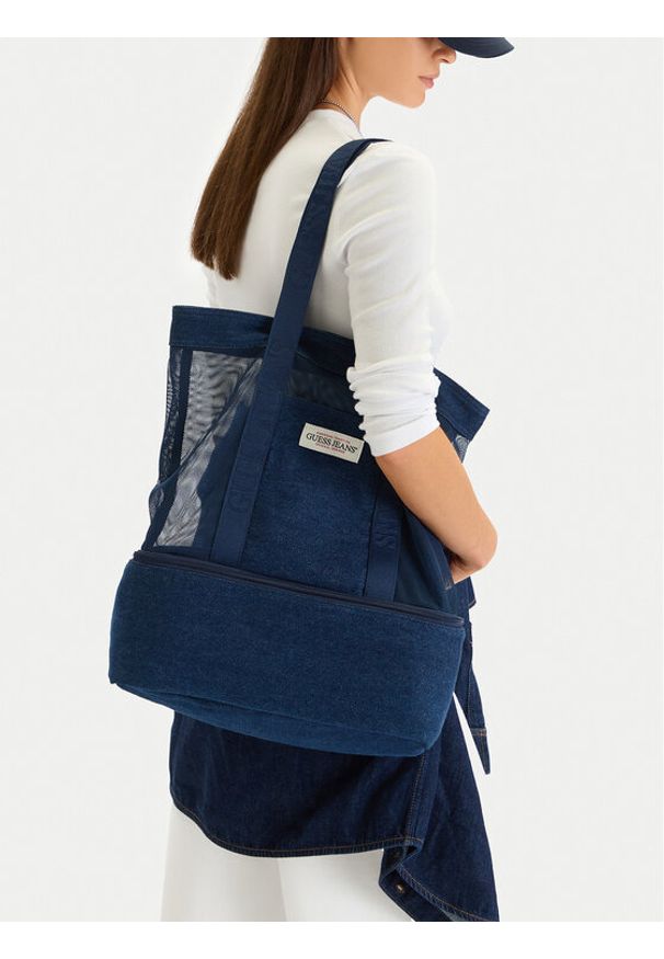 Guess Jeans Torebka CWBEO-GUESS-M-004-09 Granatowy. Kolor: niebieski