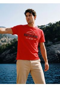 Big-Star - Koszulka męska z kontrastowym nadrukiem czerwona Sers 603. Okazja: na co dzień. Kolor: czerwony. Materiał: dzianina. Wzór: nadruk. Styl: klasyczny, casual #6